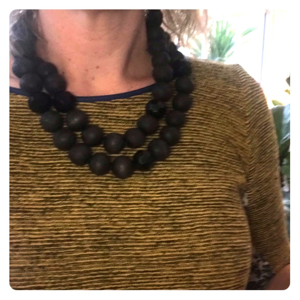 Ann Taylor Wood beaded necklace